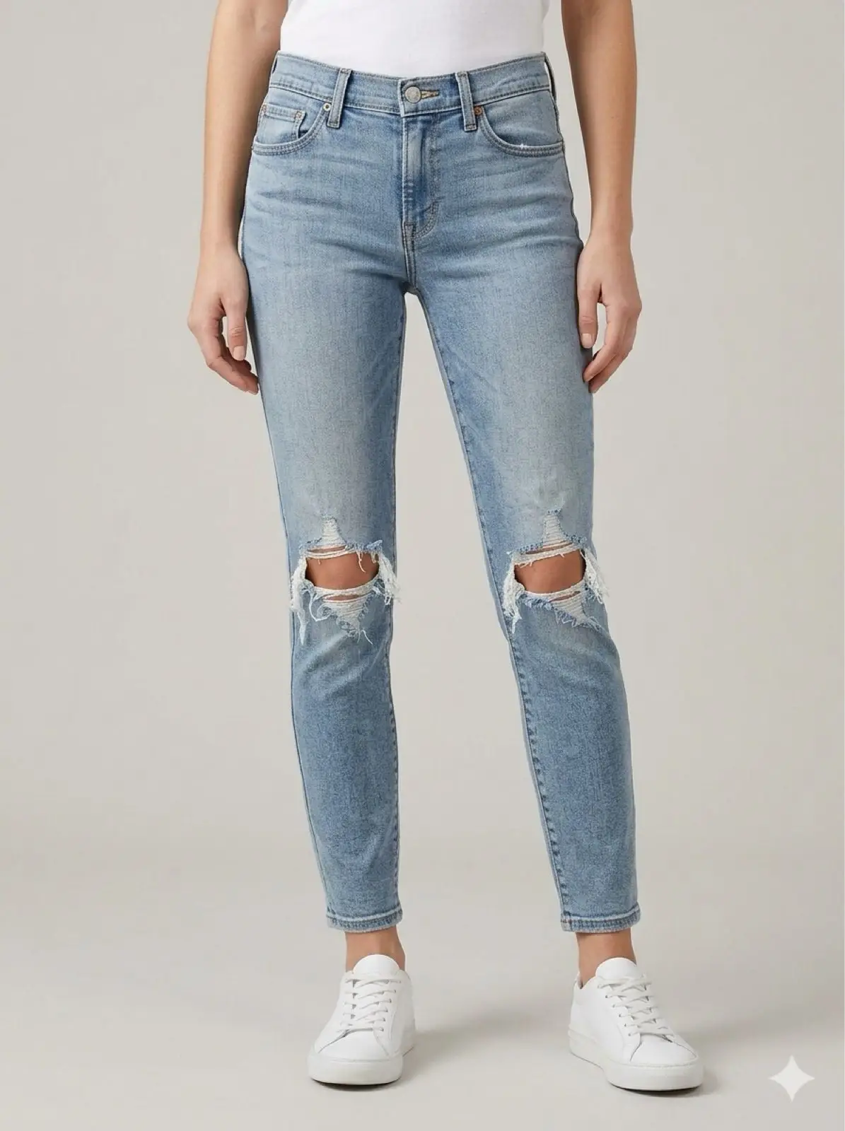 Levi's Distressed Light Wash Jeans