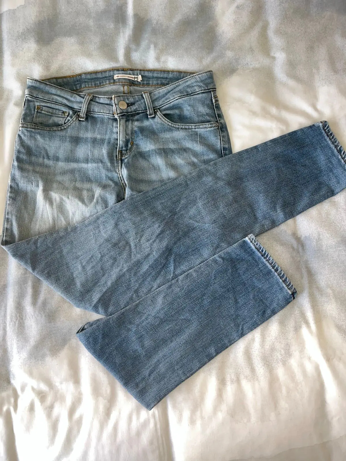 Levi's Distressed Light Wash Jeans