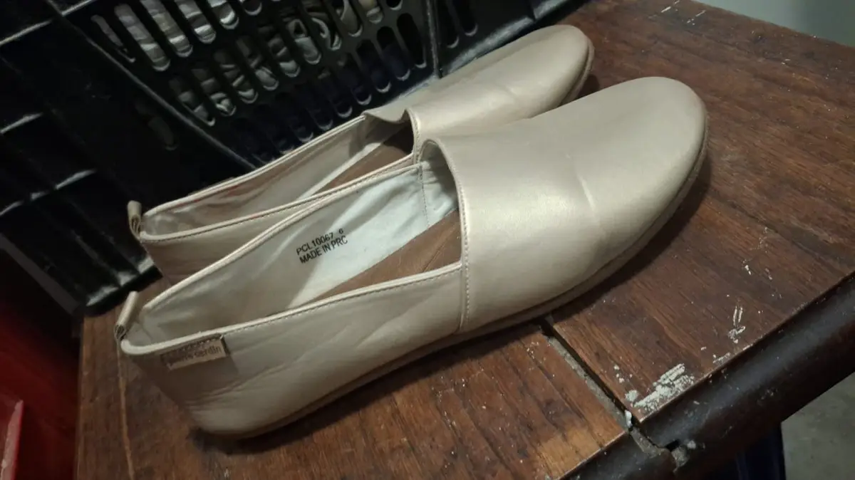 Pierre Cardin Gold Slip-On Flats