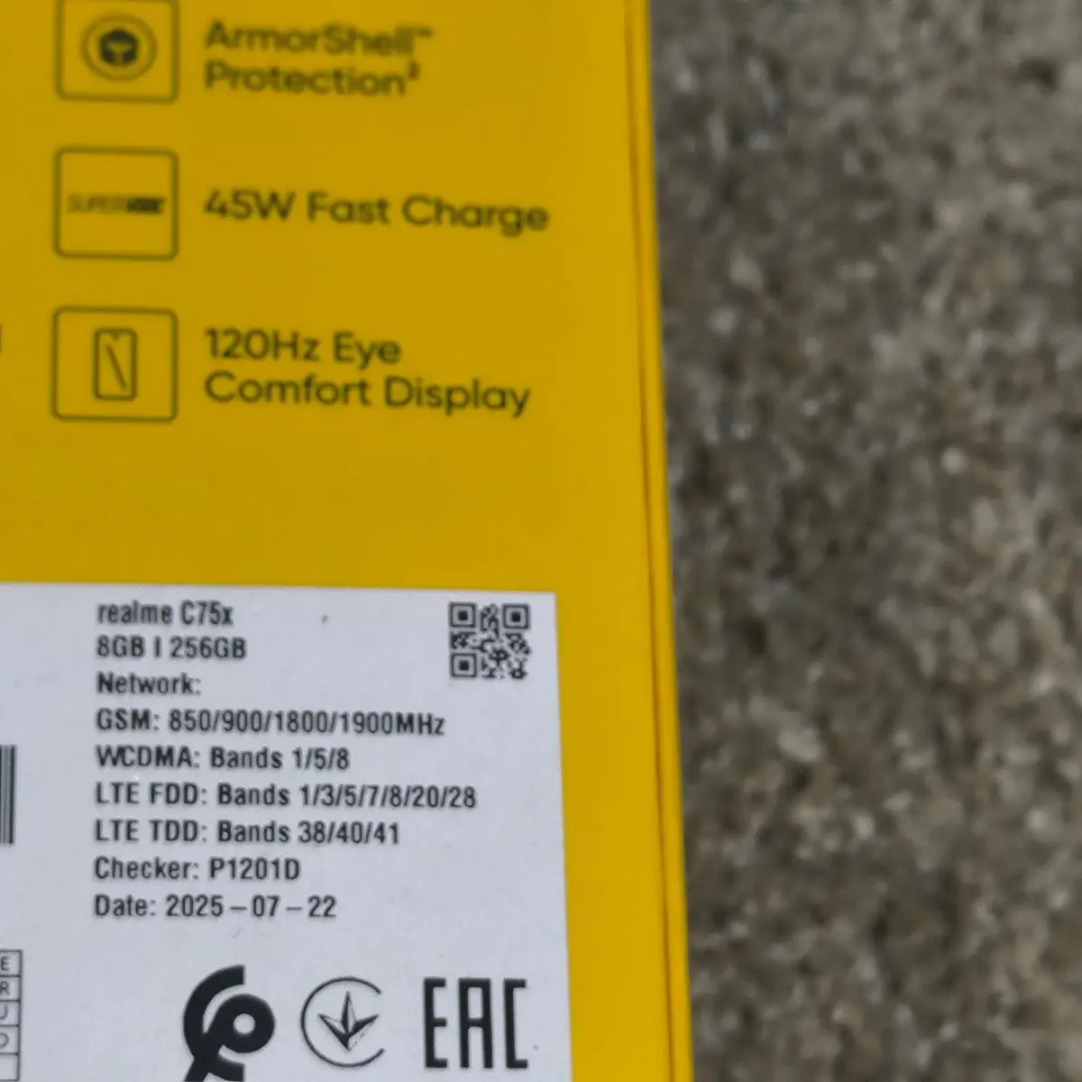Realme C75x Smartphone Box