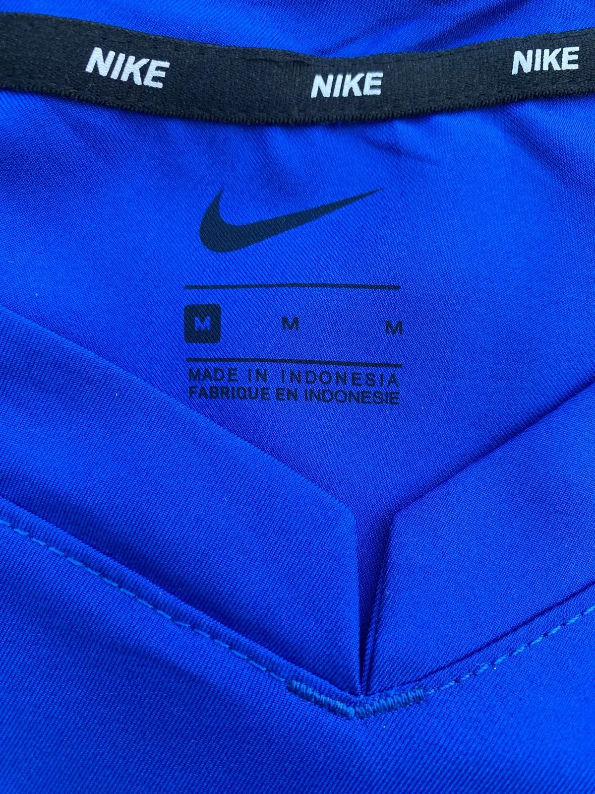 Nike Blue Long-Sleeve Pullover Top