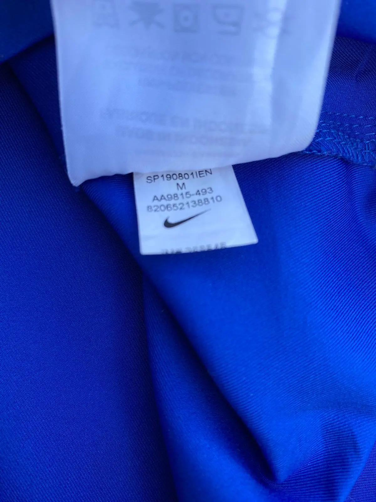 Nike Blue Long-Sleeve Pullover Top