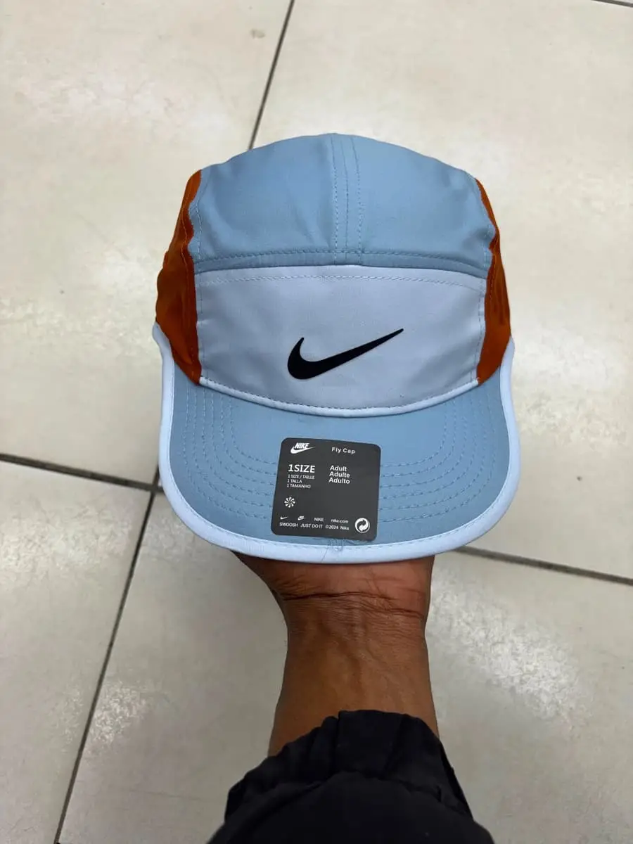 Nike Cap 🧢