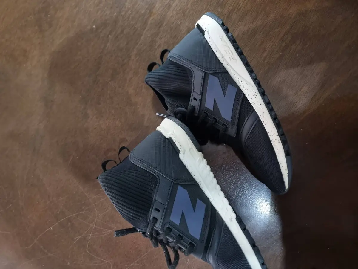 New Balance REVlite Black Sneakers