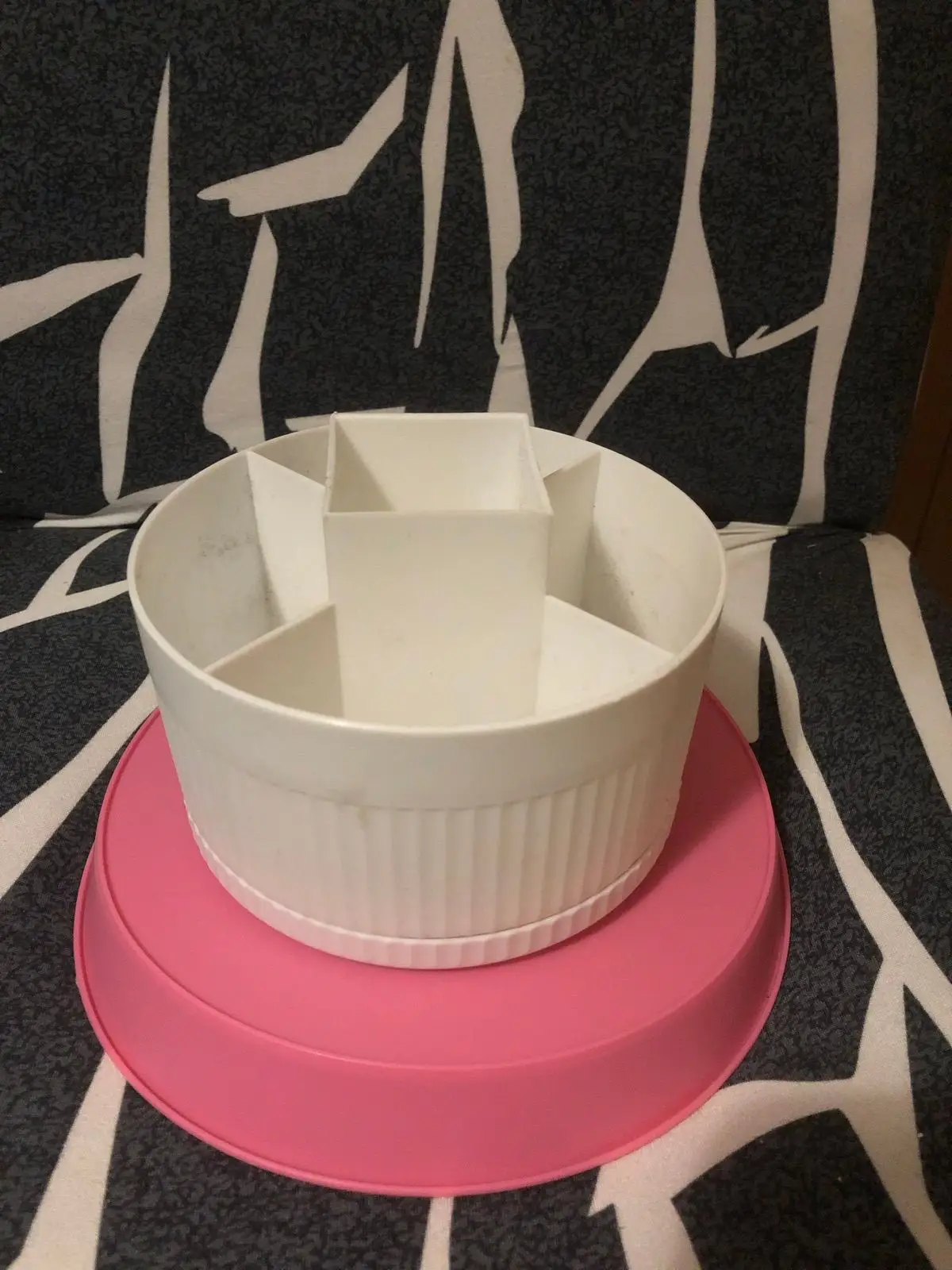 White Plastic Rotating Organizer Caddy