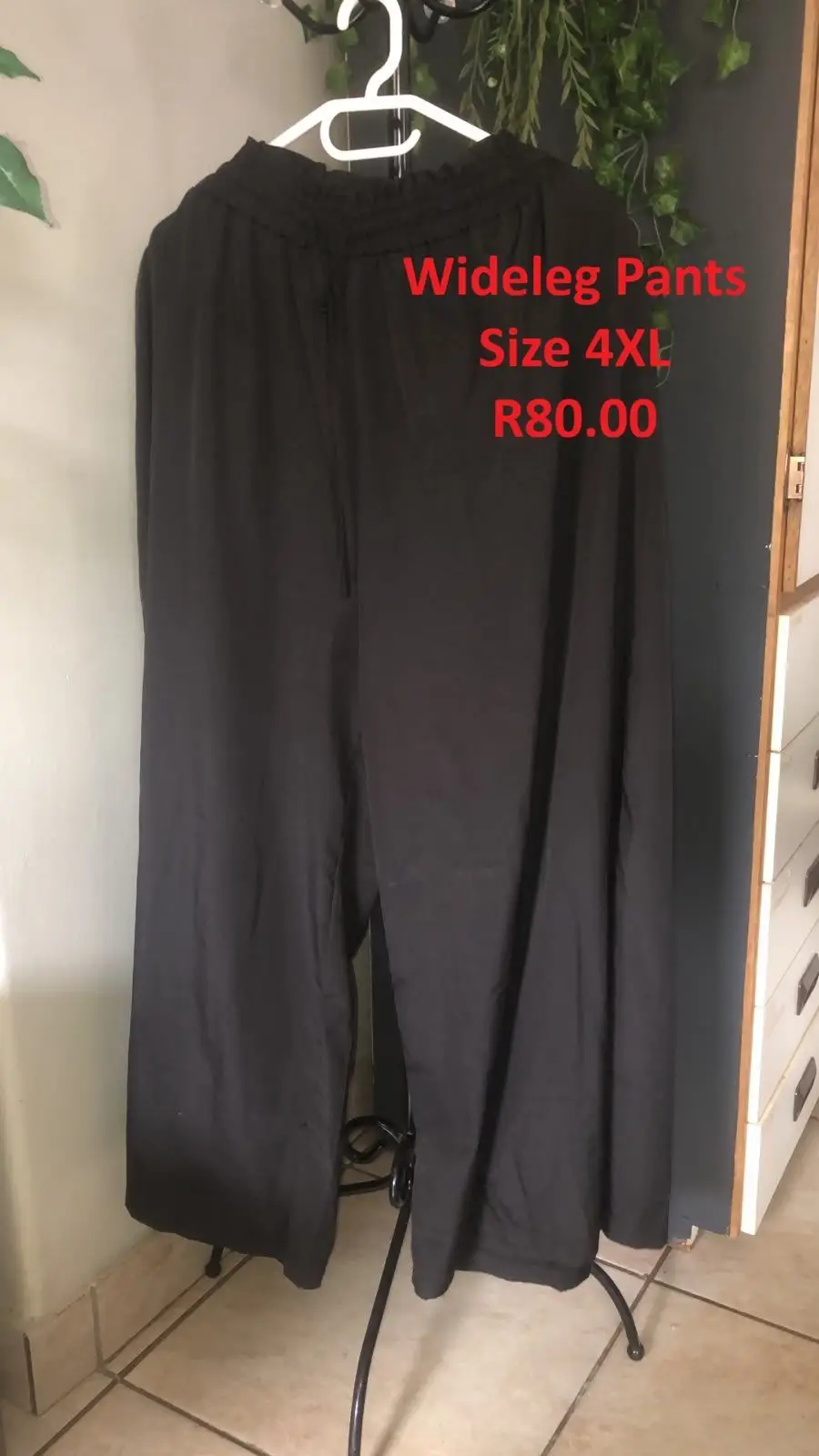 Black Wideleg Pants Size 4XL