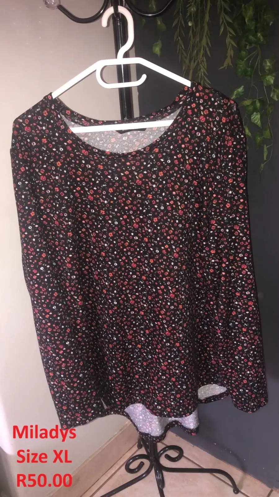 Miladys Floral Long Sleeve Top