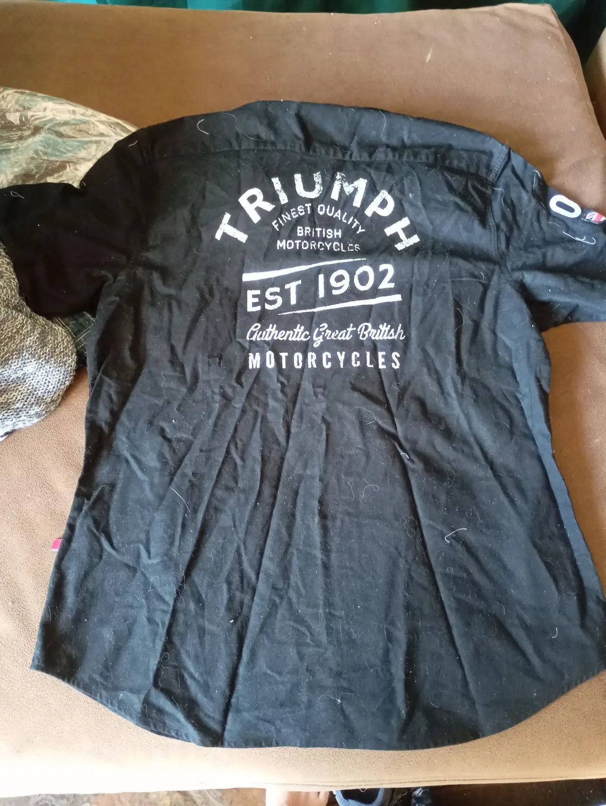 Triumph Black Short Sleeve Button-Up Shirt