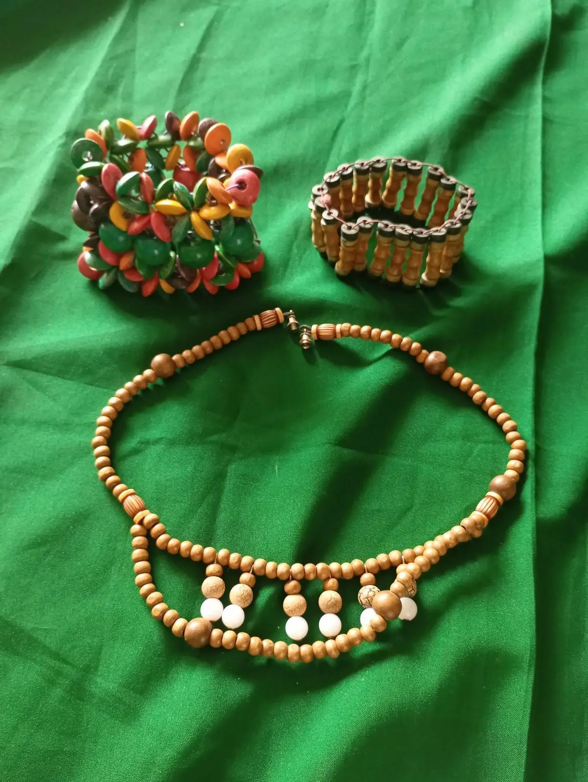 Multicolor Wooden Bead Chunky Bracelet