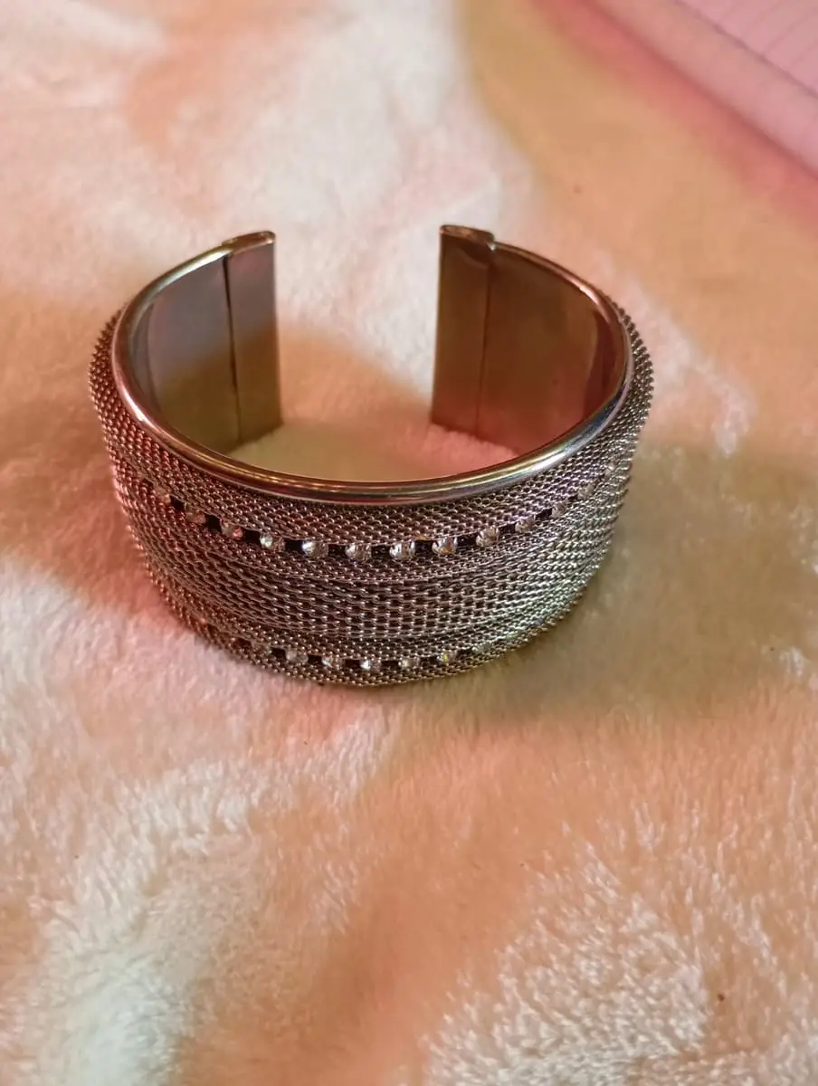 Cuff bracelet