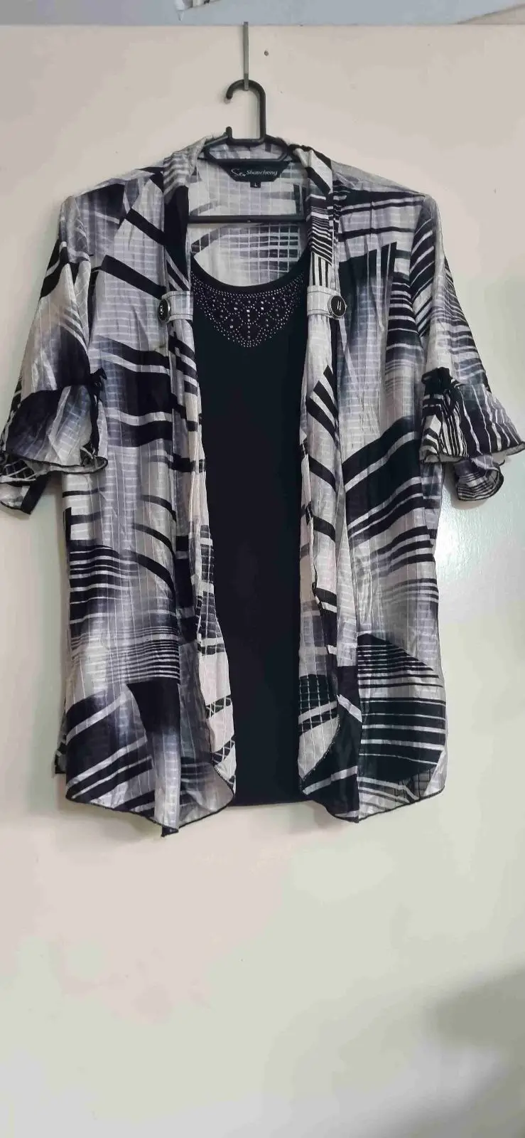 Shuncheng Layered Style Top with Sheer Cardigan