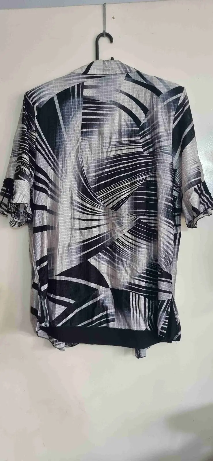 Shuncheng Layered Style Top with Sheer Cardigan