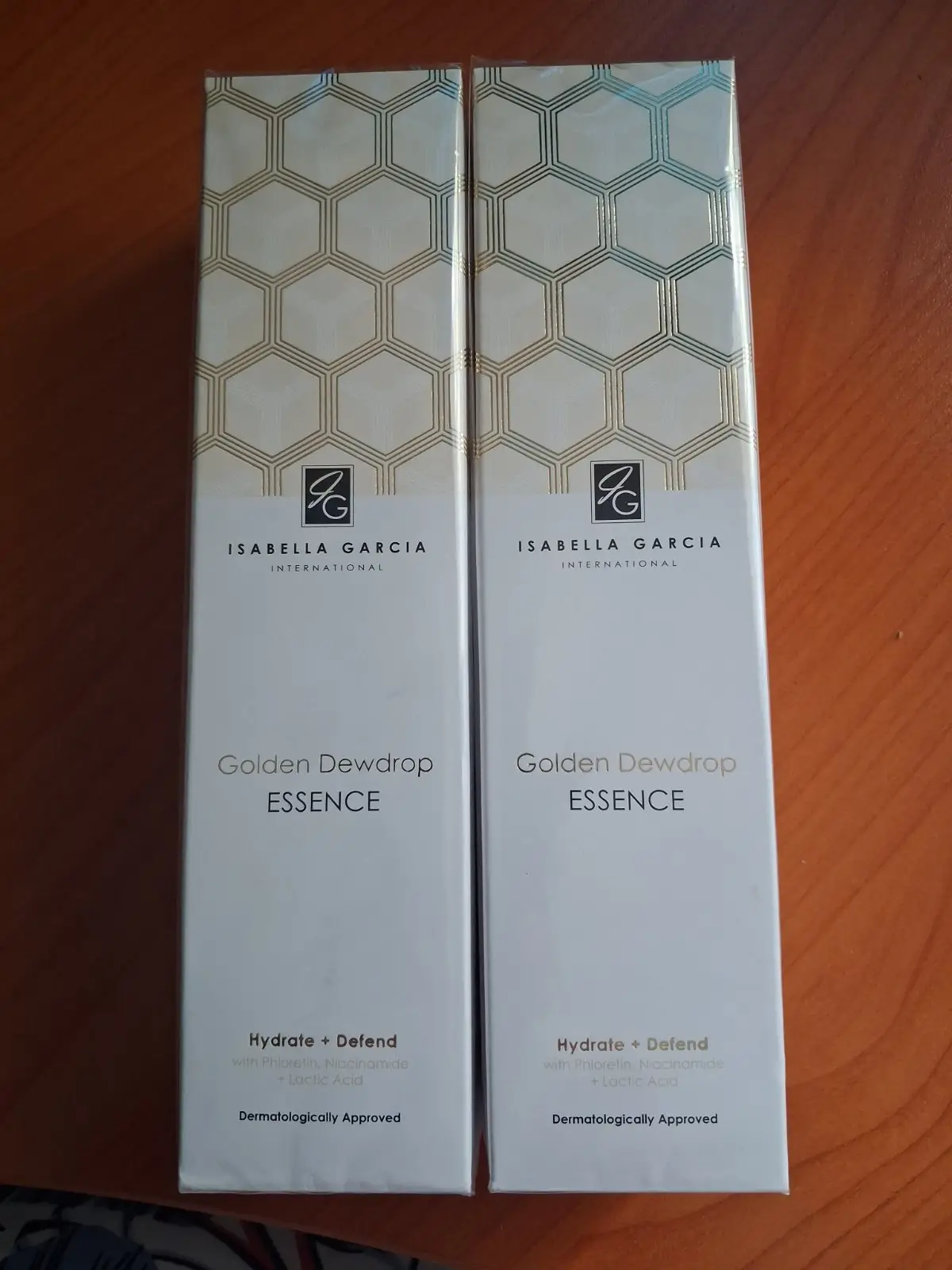 Isabella Garcia Golden Dewdrop Essence