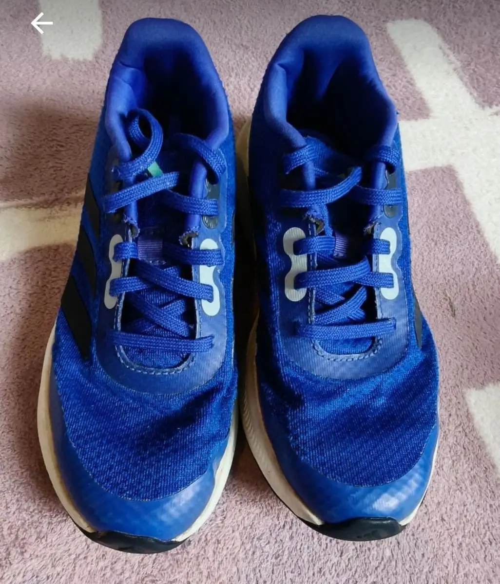 Adidas Kids Adidas Tekkies Boys, Still good condition, Size 3 kids