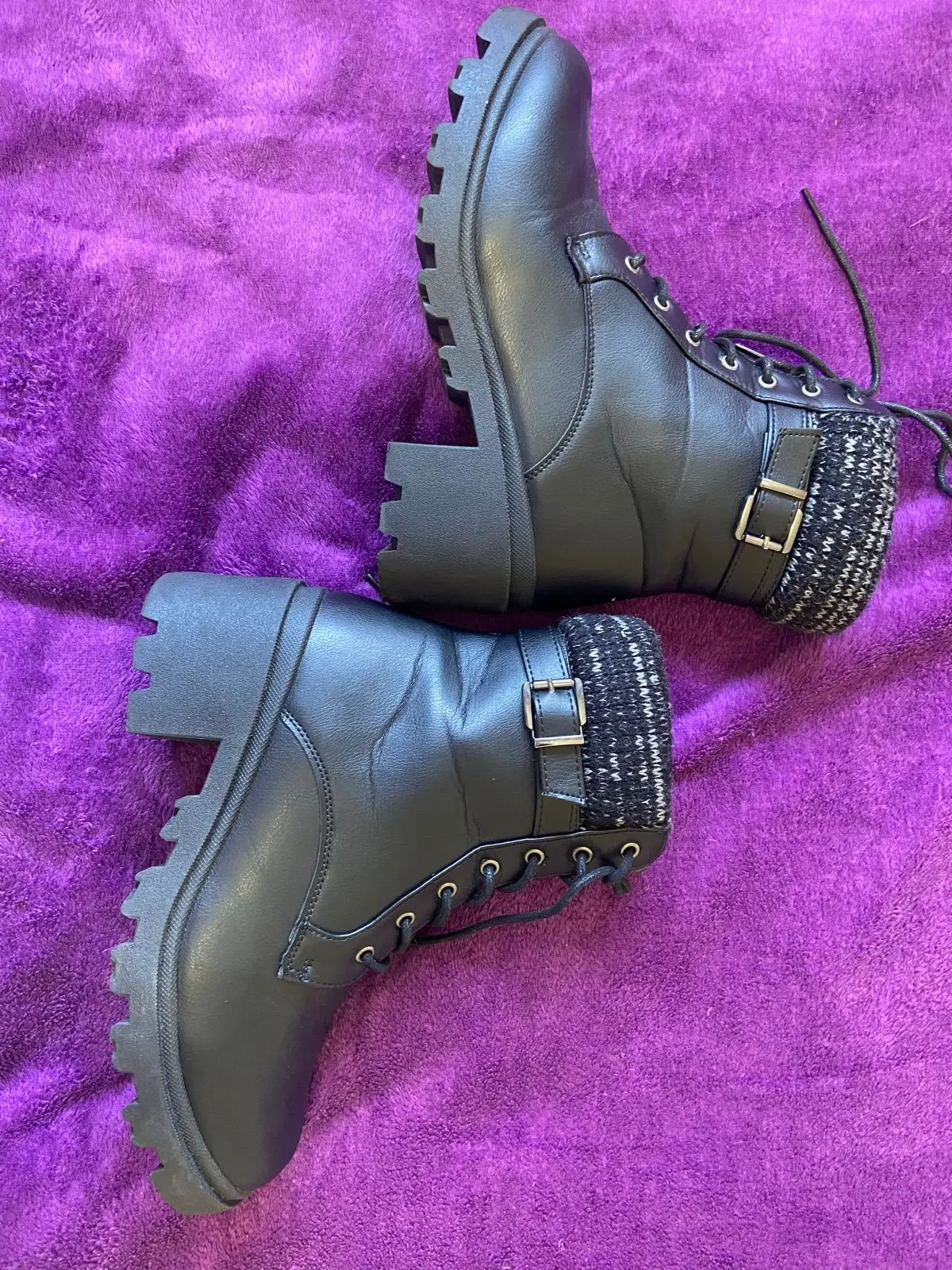 Kelso Black Heeled Combat Boots Size 7