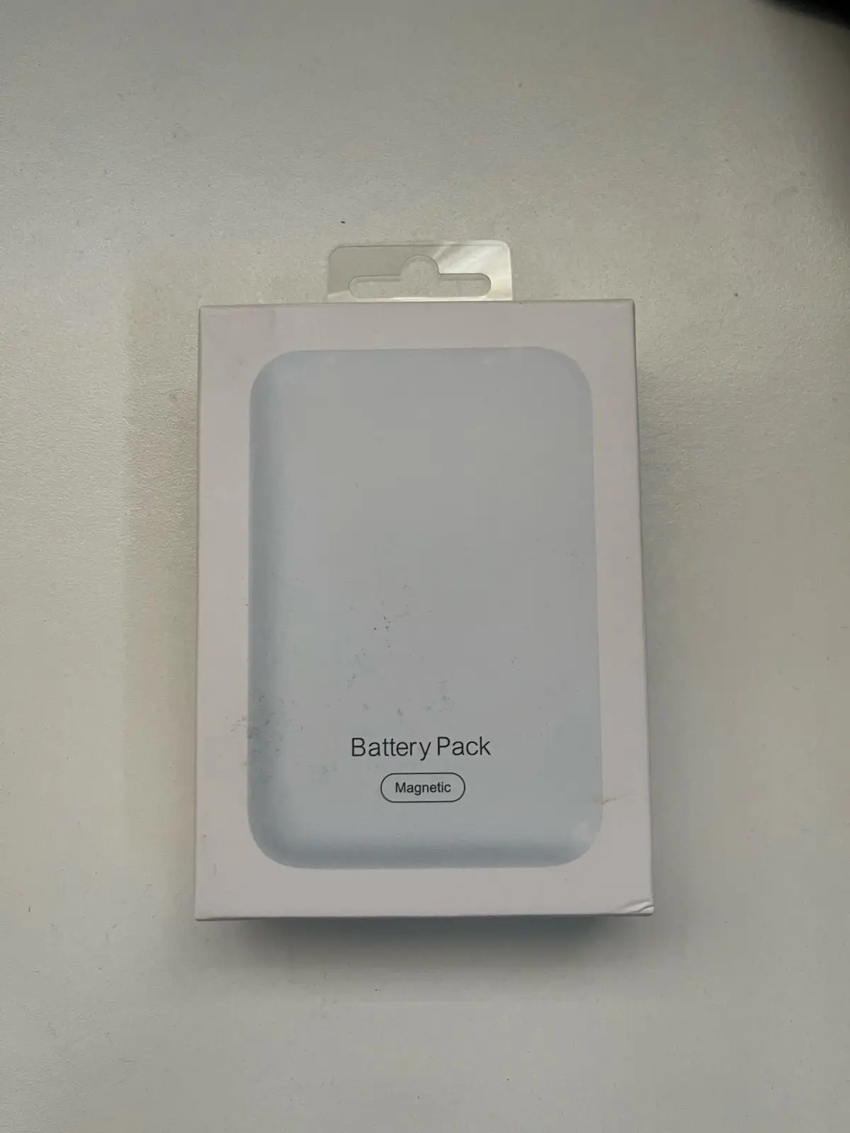 Magnetic Wireless Battery Pack