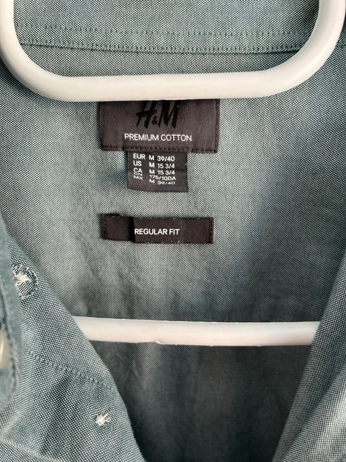 H&M Long-Sleeve Button-Down Shirt Sage Green