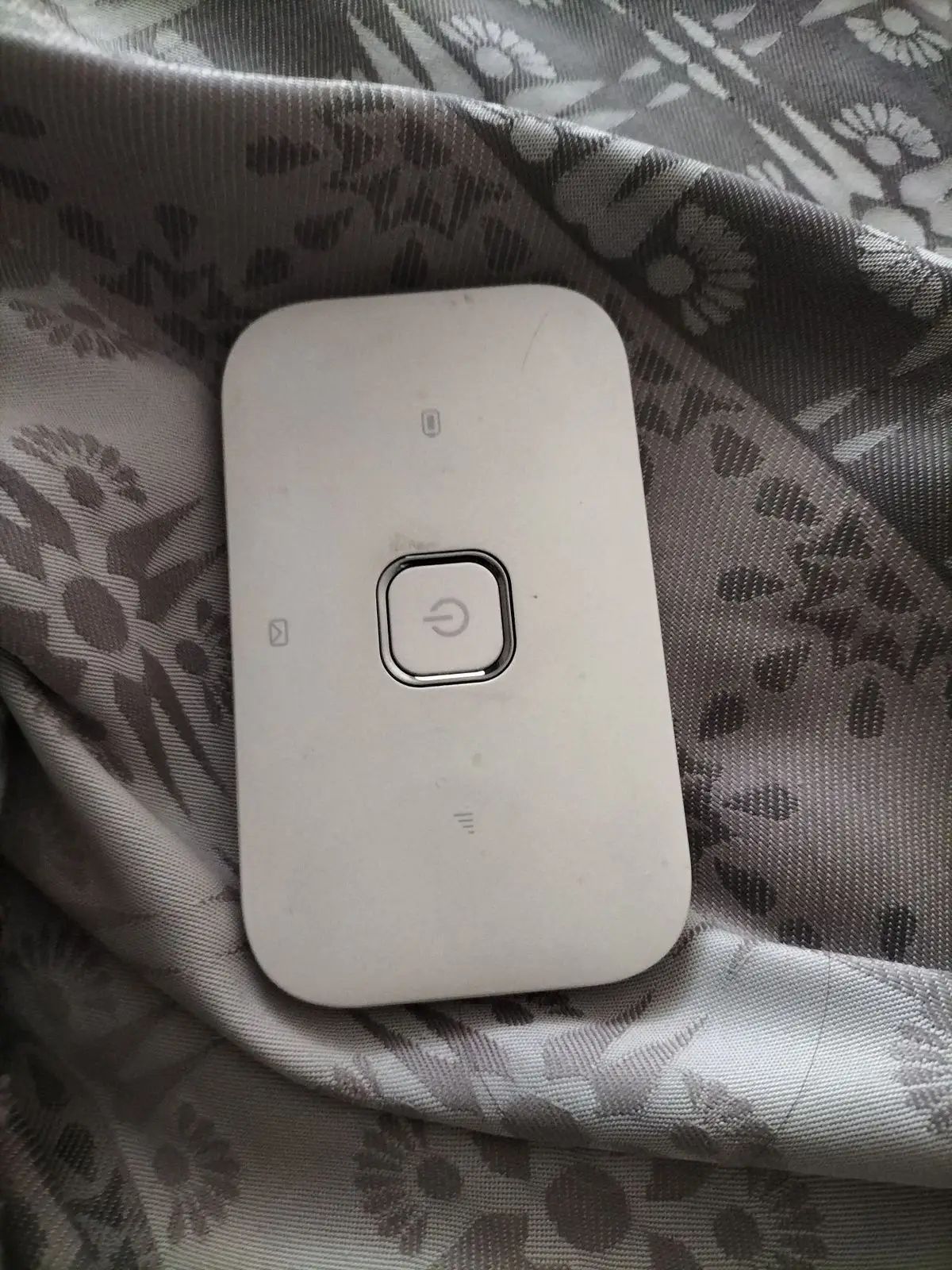 Portable Mobile Wi-Fi Router White