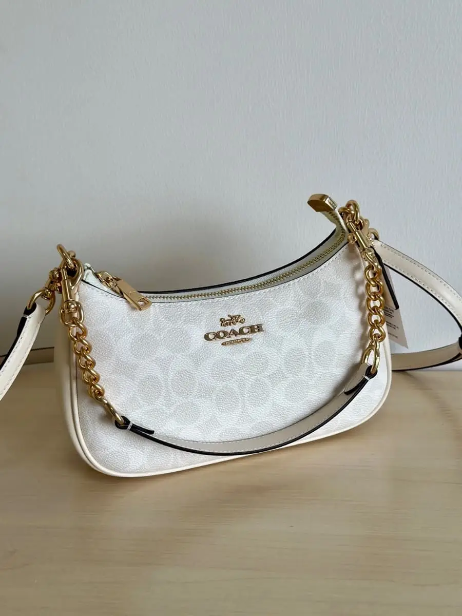 Coach Shoulder vbG