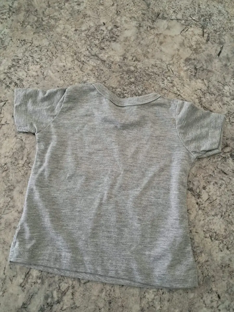 🐶 Peanuts Snoopy "Mom's Little Heartbreaker" Baby T-Shirt – 3–6 Months