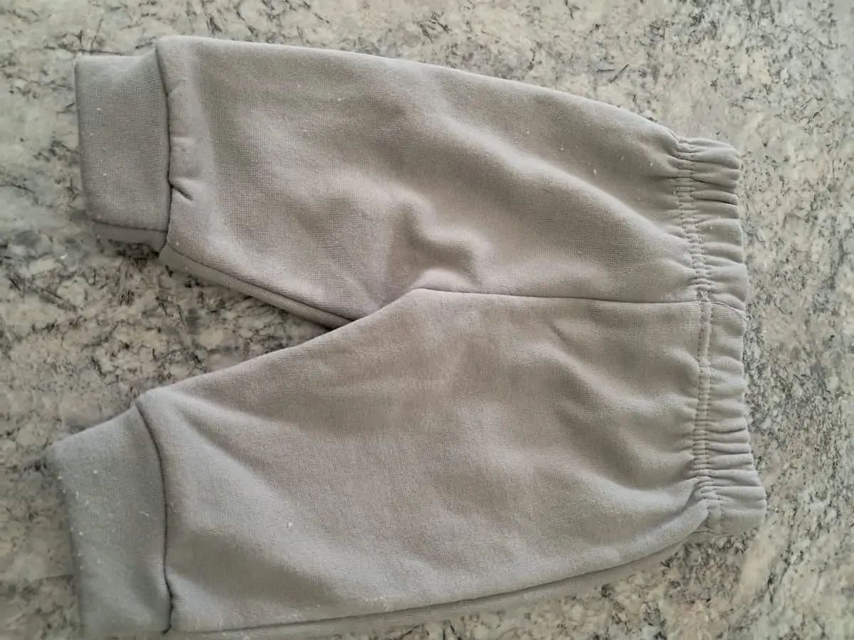 👶 CUDDLESOME Baby Jogger Pants – 0–3 Months