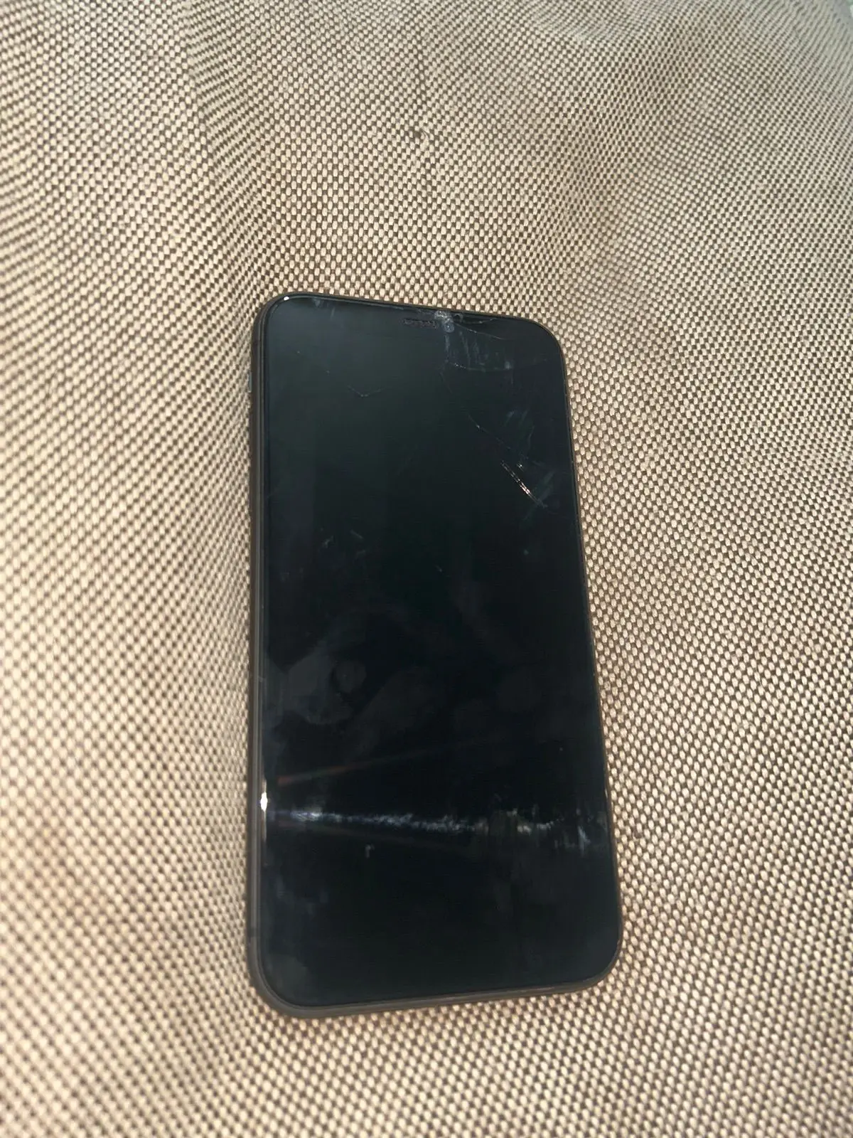 Apple iPhone Black Dual Camera