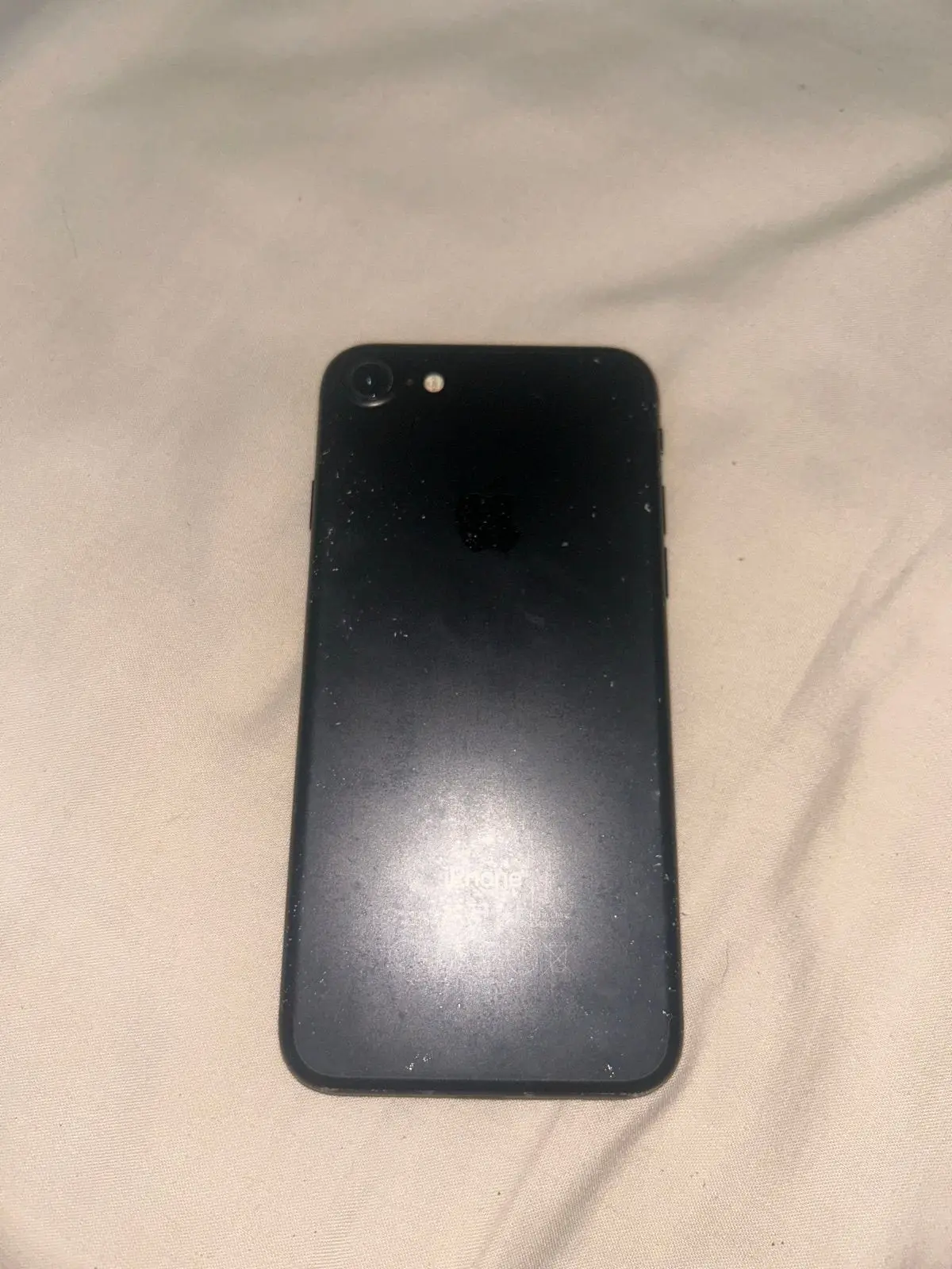 Apple iPhone Smartphone (Cracked Screen)