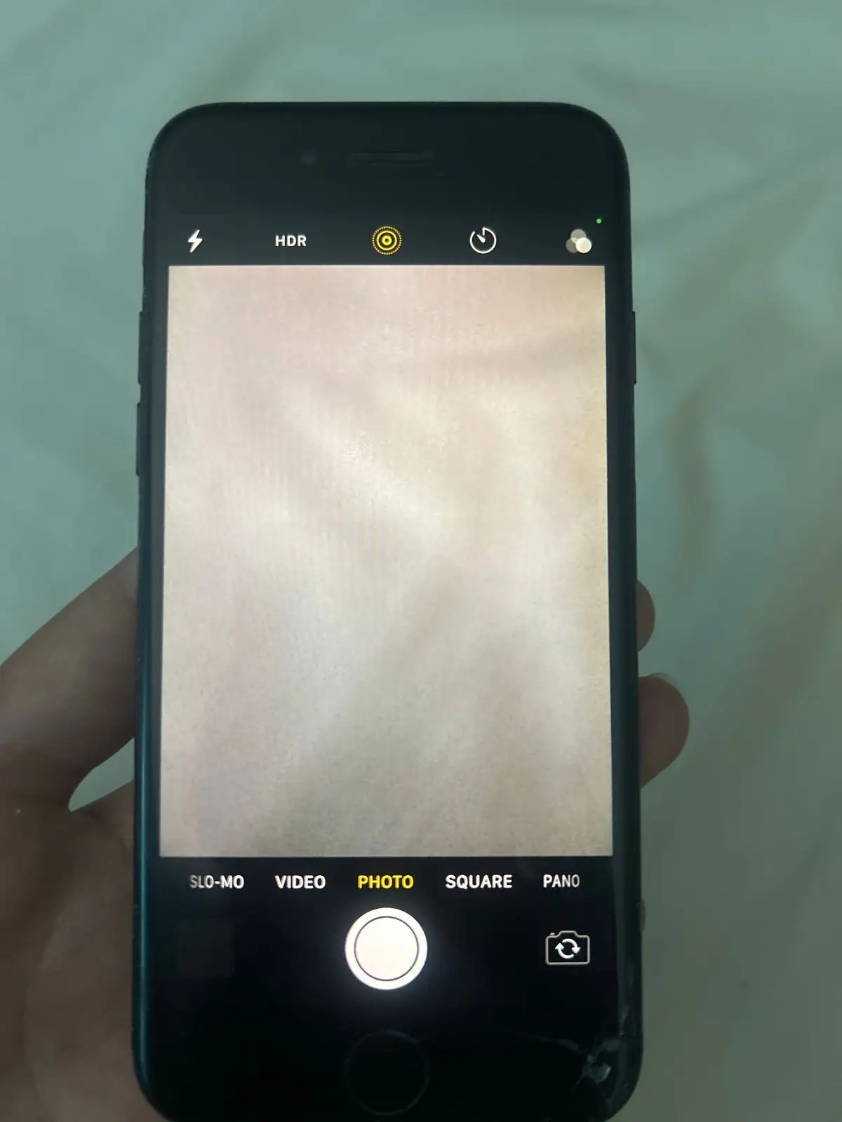 Apple iPhone Smartphone (Cracked Screen)