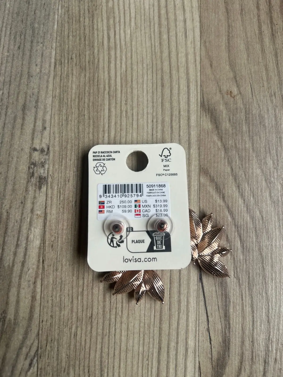 Lovisa Rose Crystal Cluster Earrings