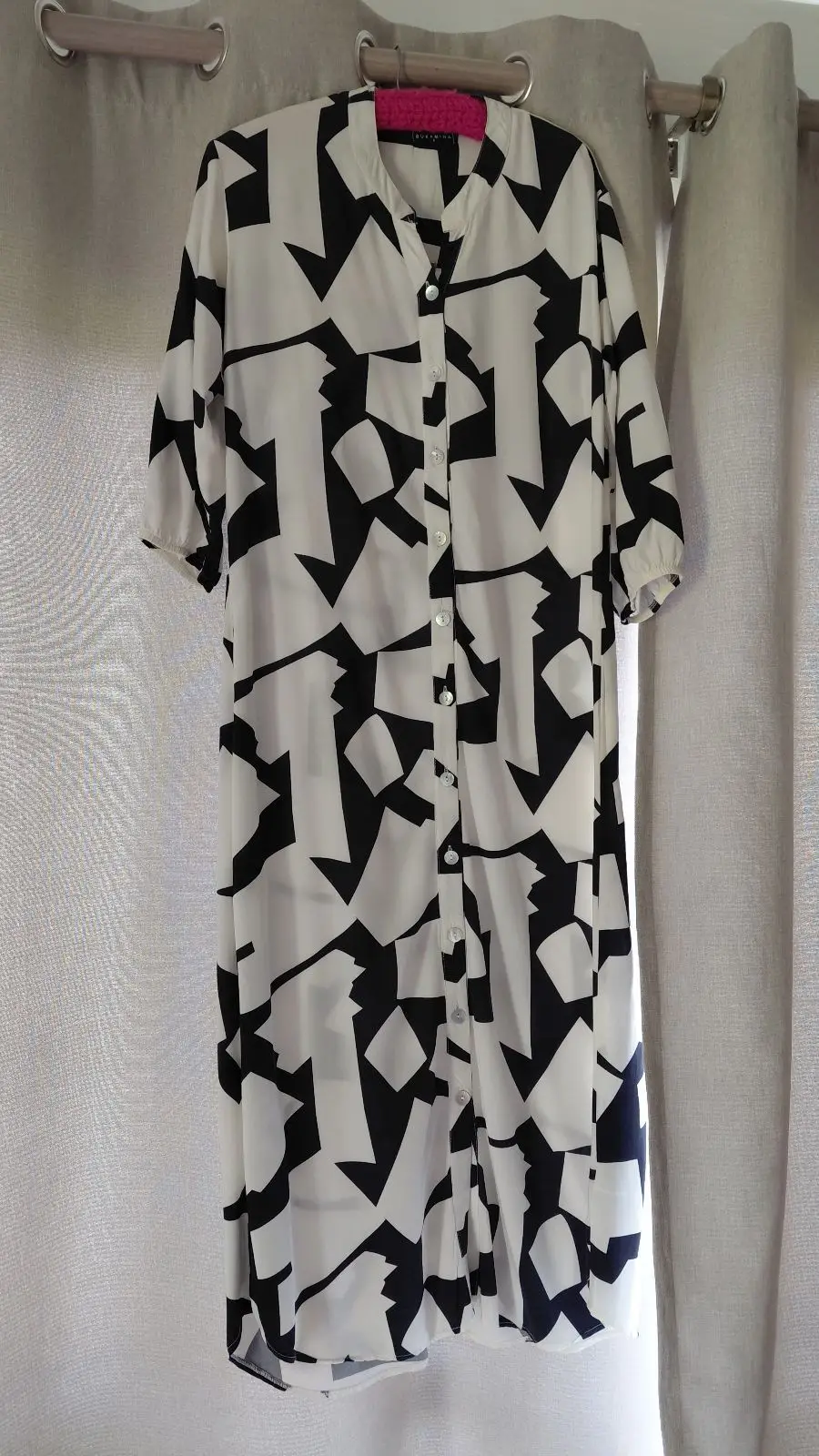Black and White Abstract Print Maxi Shirt Dress