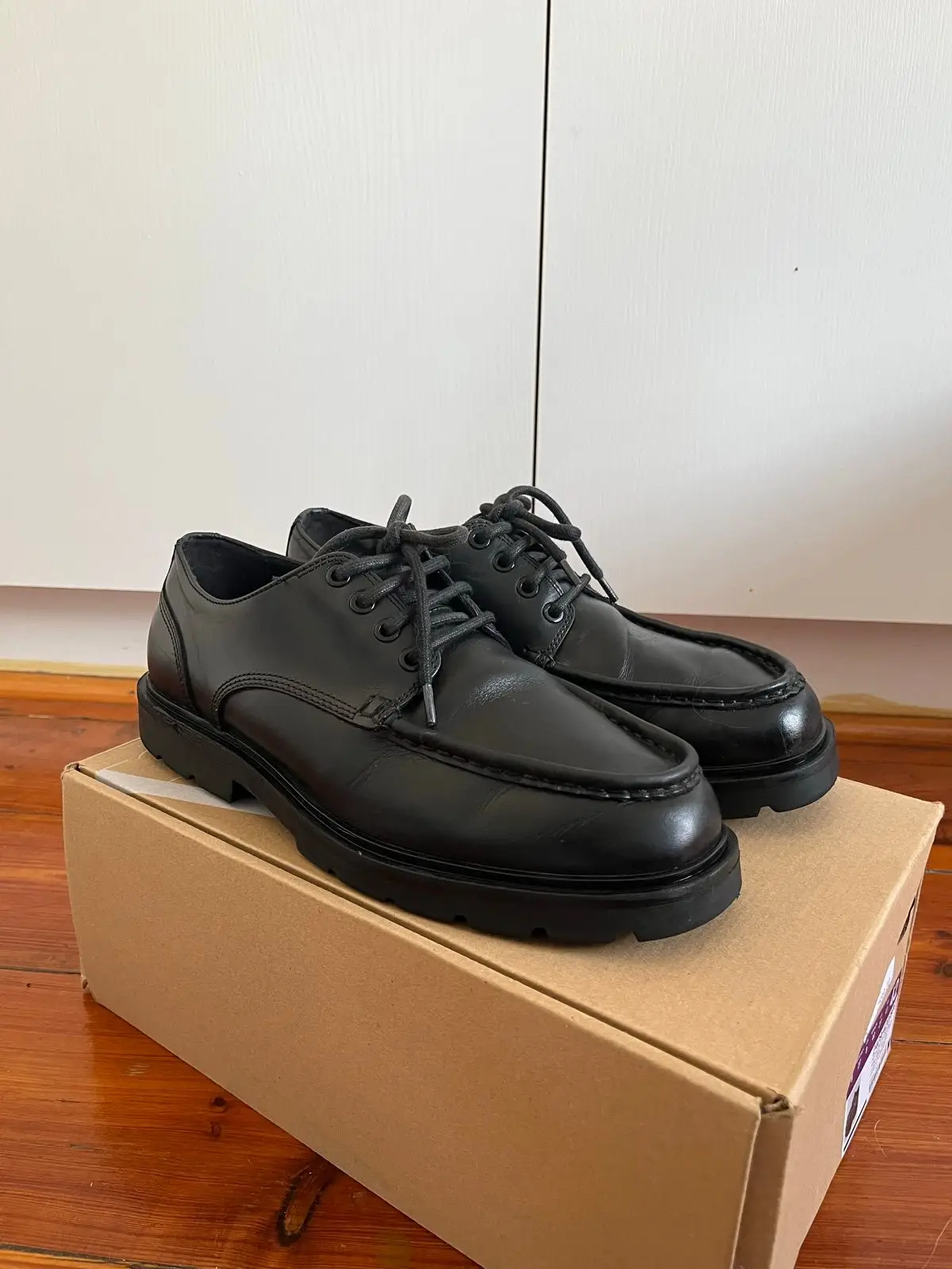 Zara Black Leather Lace-Up Shoes Size 8