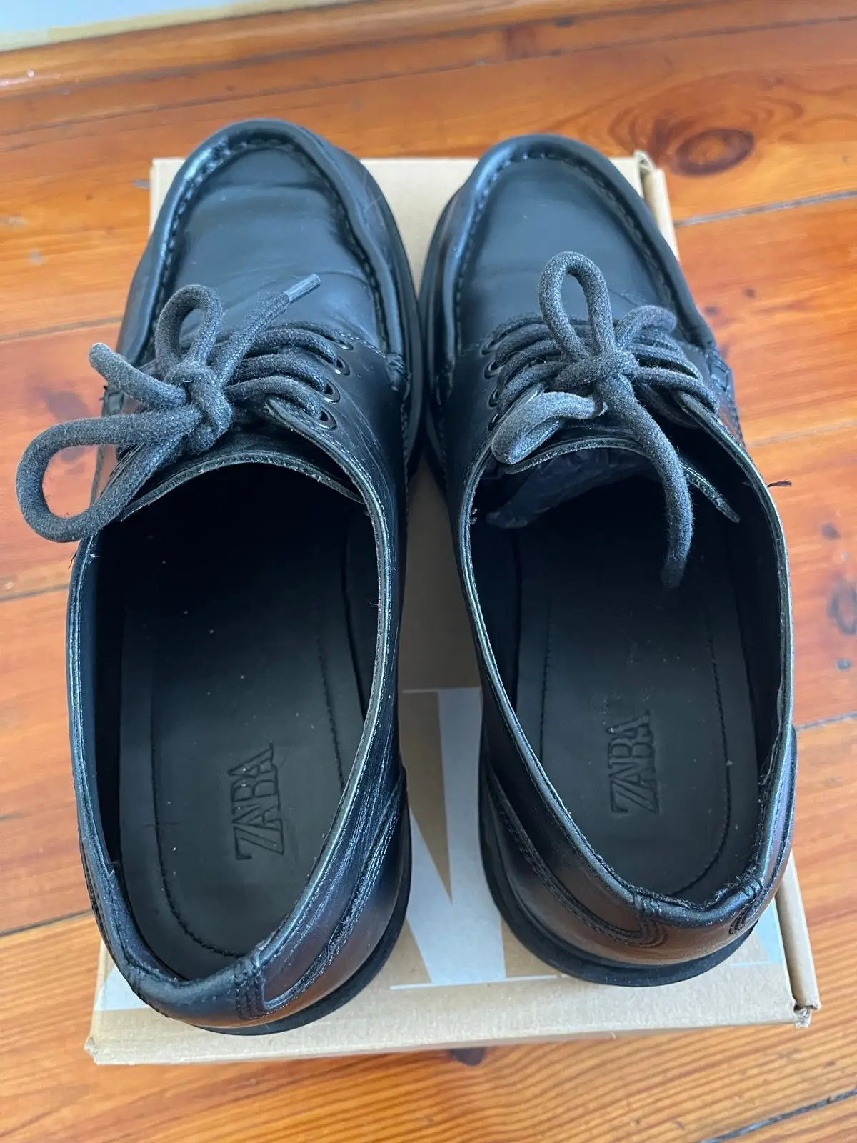 Zara Black Leather Lace-Up Shoes Size 8