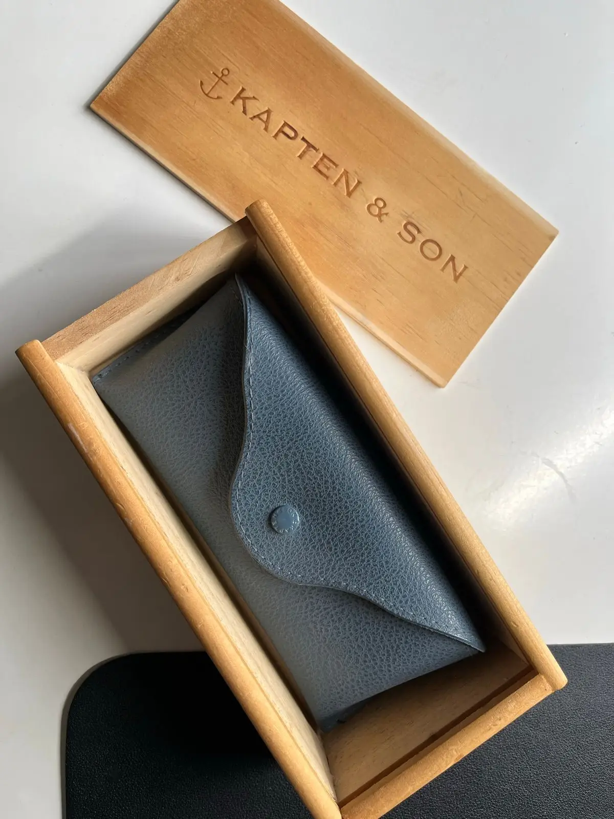 Kapten & Son Sunglasses Black and Gold