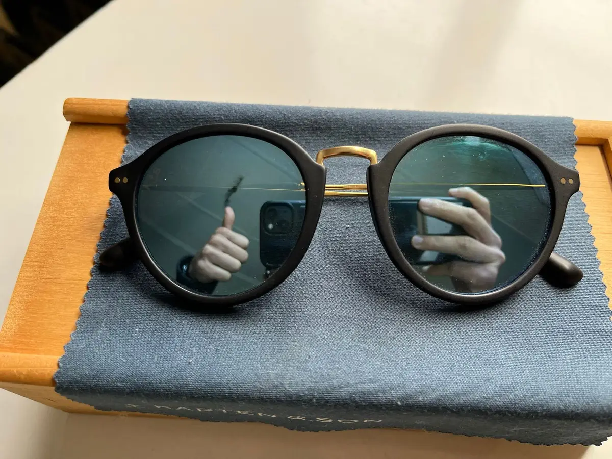 Kapten & Son Sunglasses Black and Gold