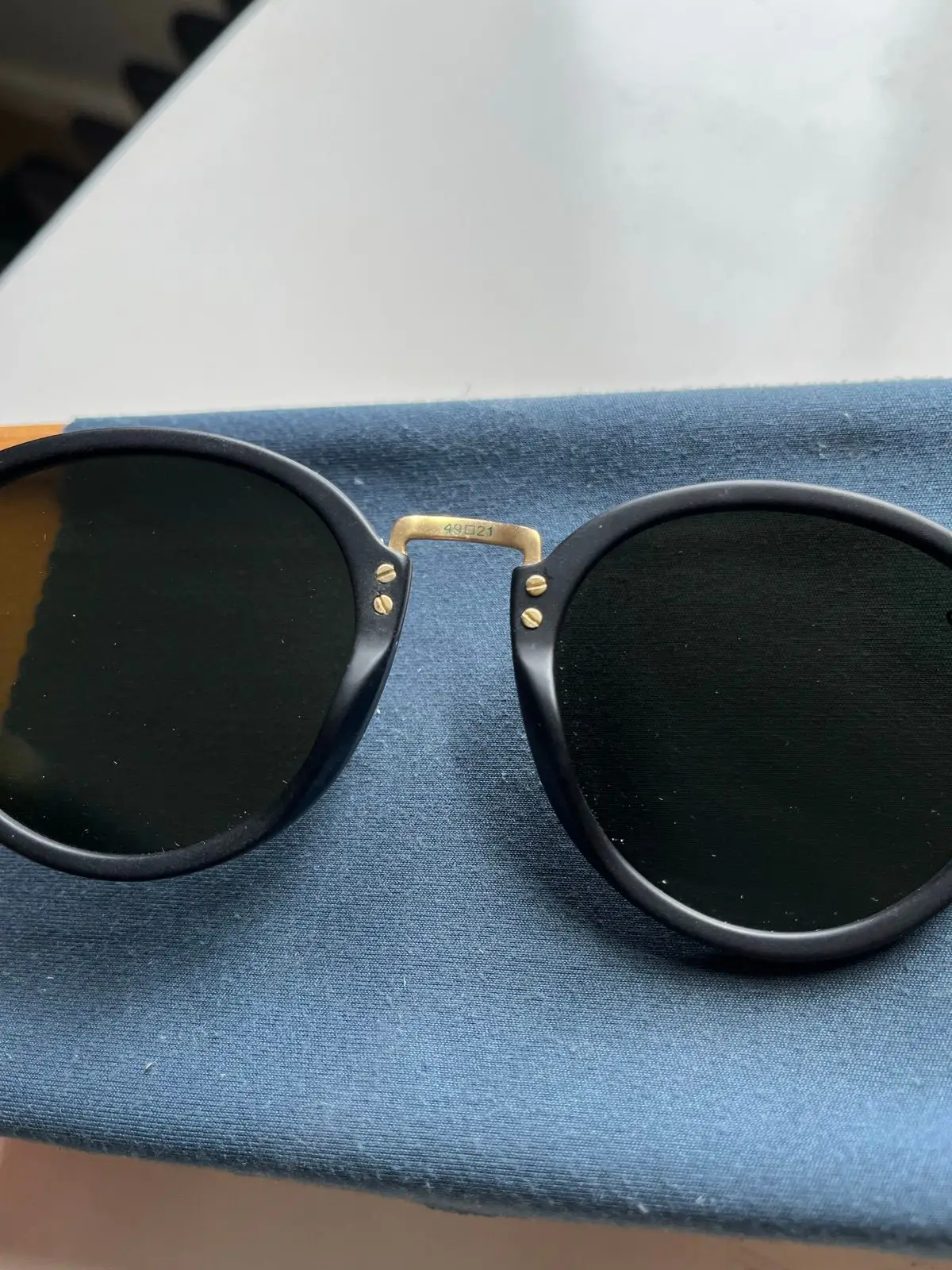 Kapten & Son Sunglasses Black and Gold