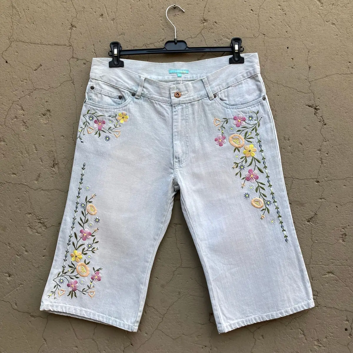 Vintage Light Wash Embroidered Denim Shorts