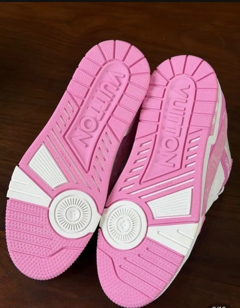 LV trainers pink and white