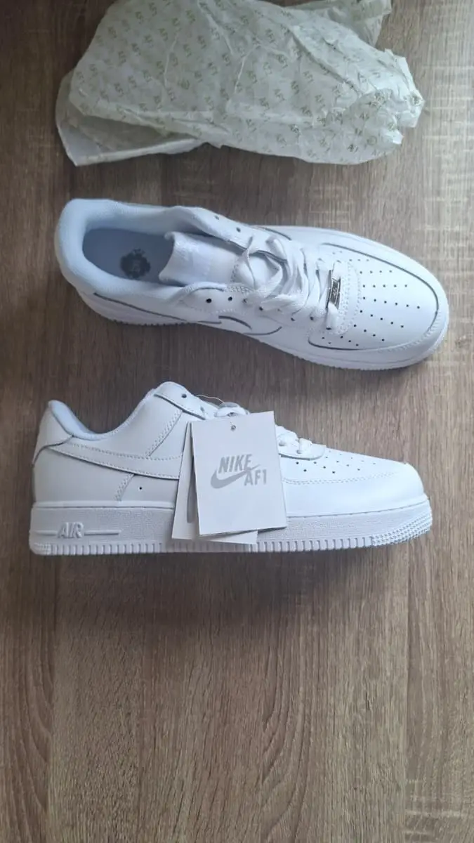 Nike Brand new Sneaker