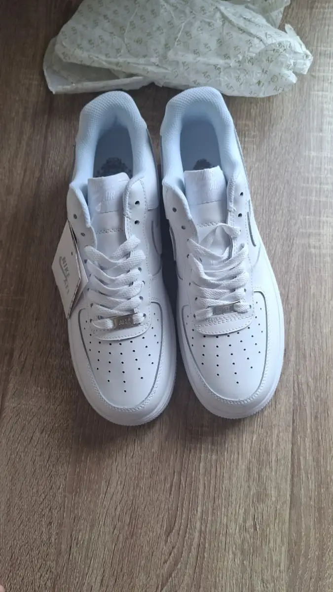 Brand new Sneaker