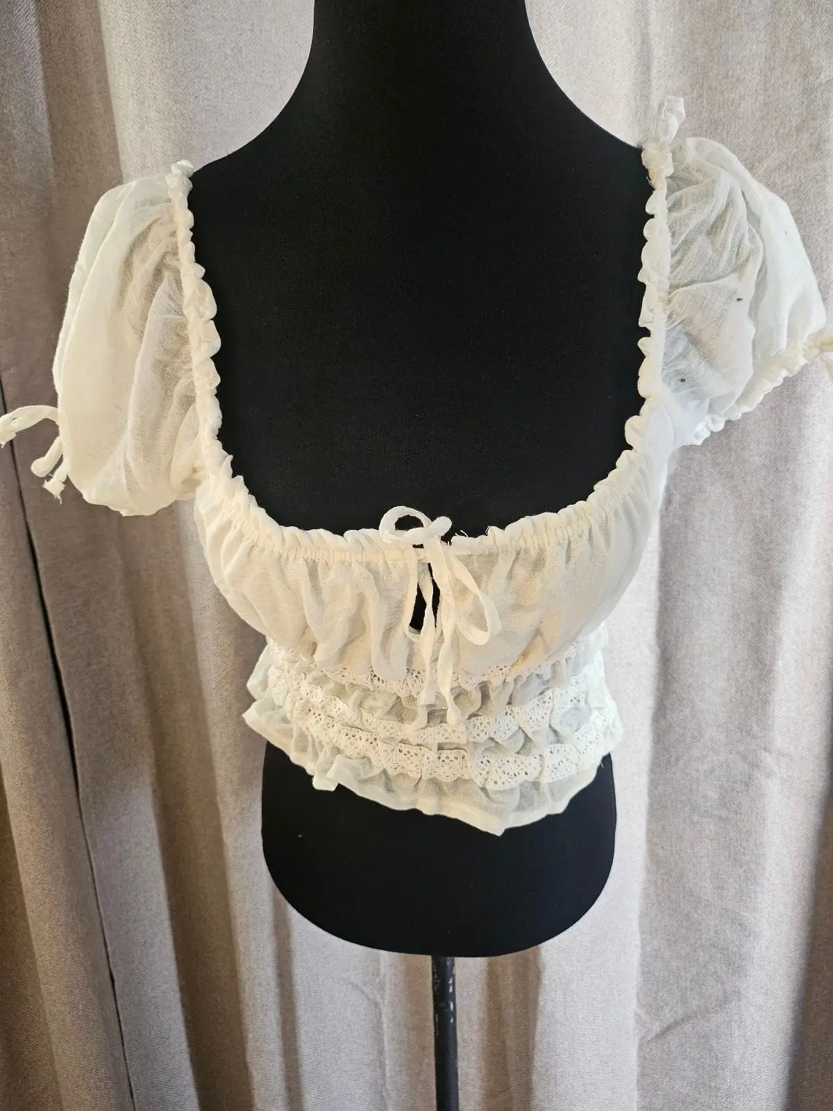 Mr Price White Puff Sleeve Crop Top