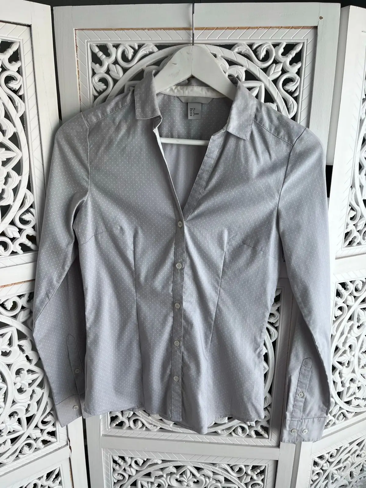H&M Grey Polka Dot Long Sleeve Button-Up Shirt