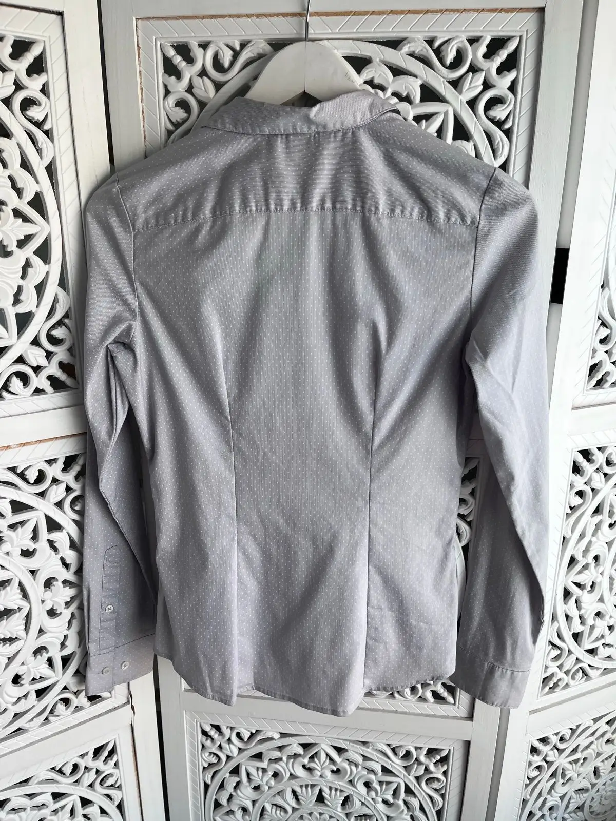 H&M Grey Polka Dot Long Sleeve Button-Up Shirt