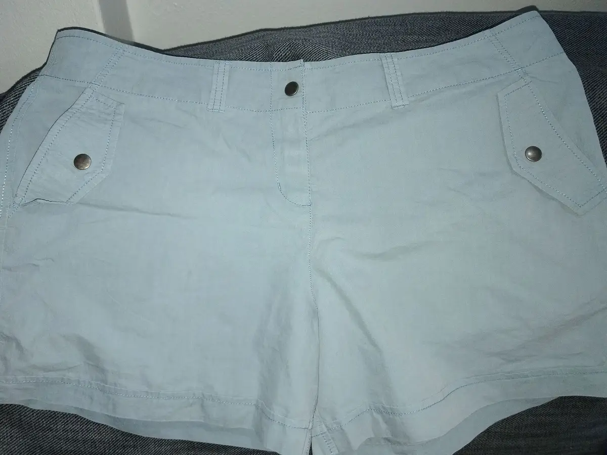 Woolworths Light Blue Cargo Shorts Size 16