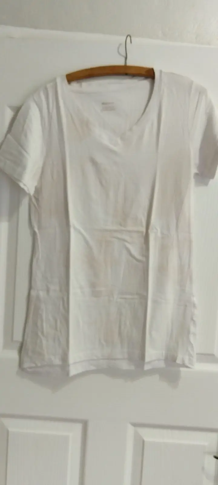 Basic White V-Neck T-Shirt