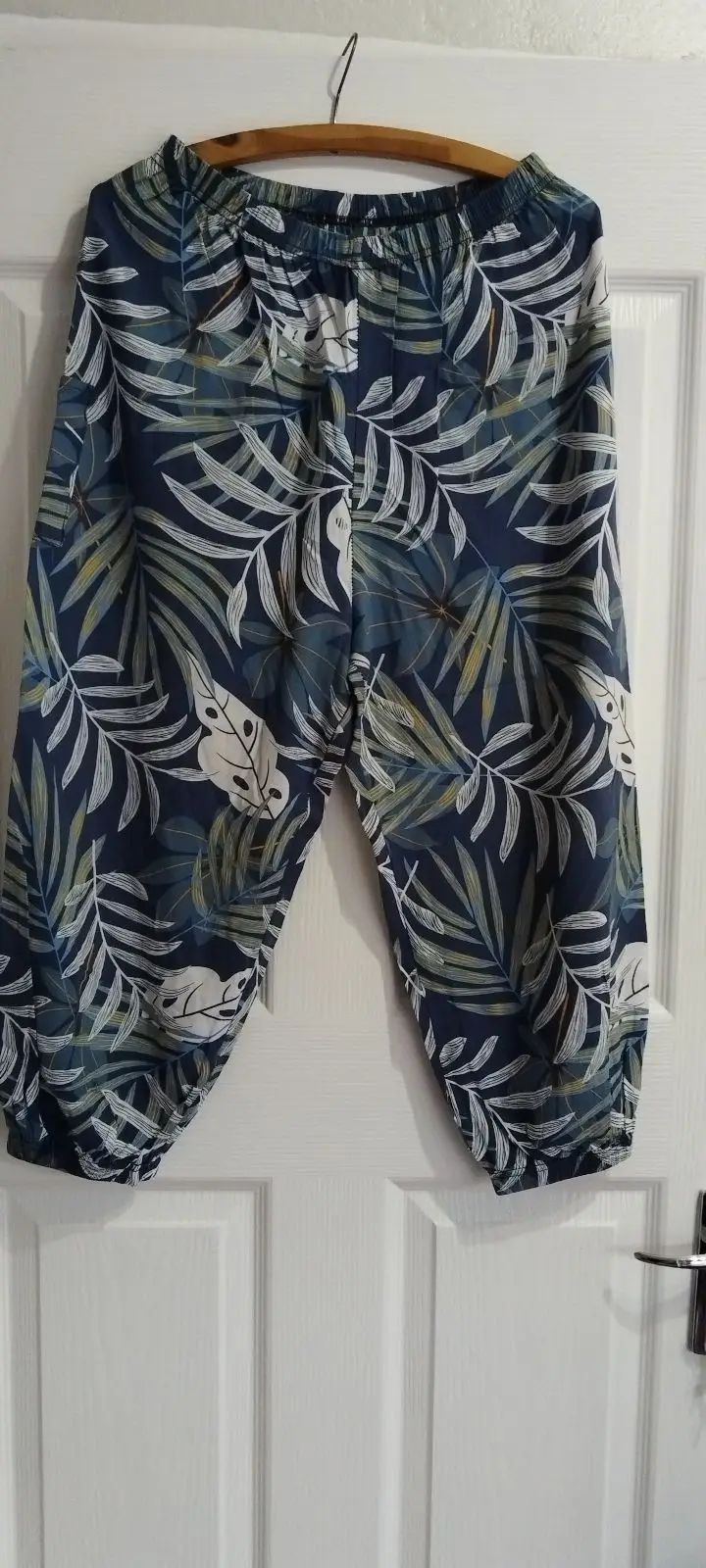 Blue Botanical Print Elastic Waist Pants
