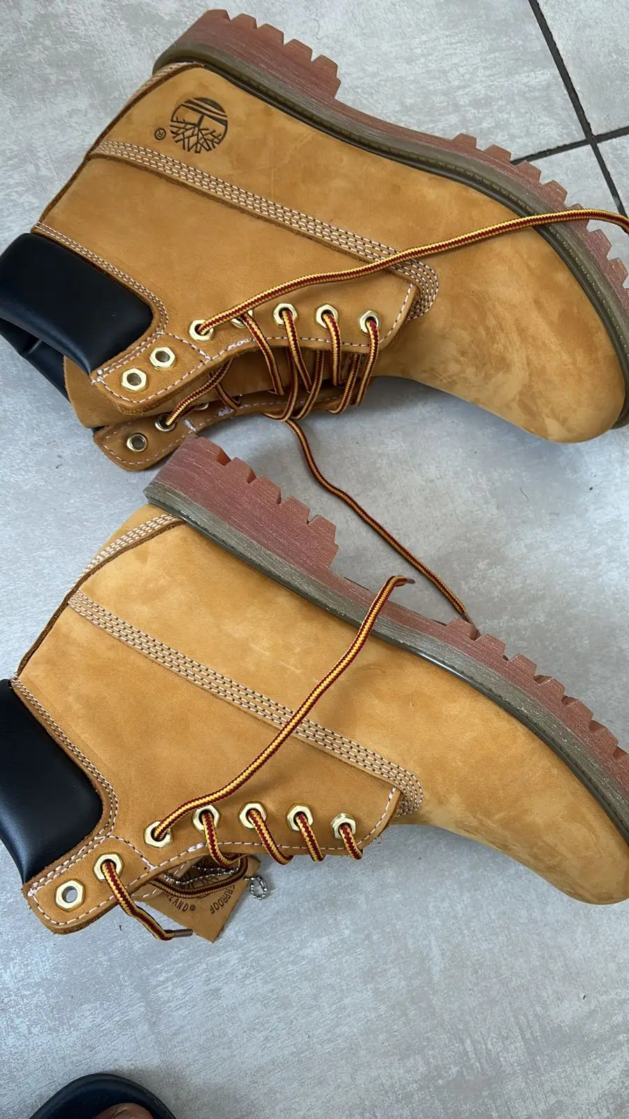 Timberland Item — Size 9