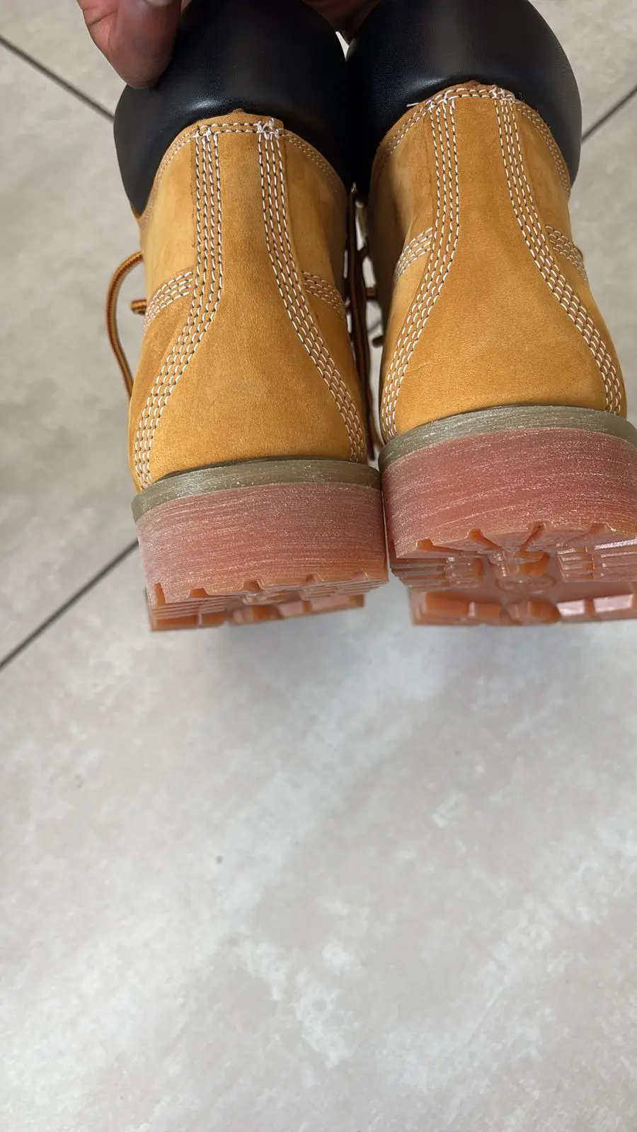 Timberland Item — Size 9