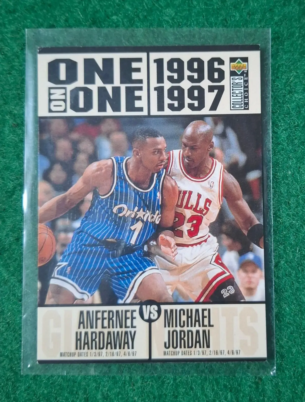 Upper Deck 1996-97 Upper Deck Collector's Choice One on One Anfernee Hardaway Michael Jordan Card