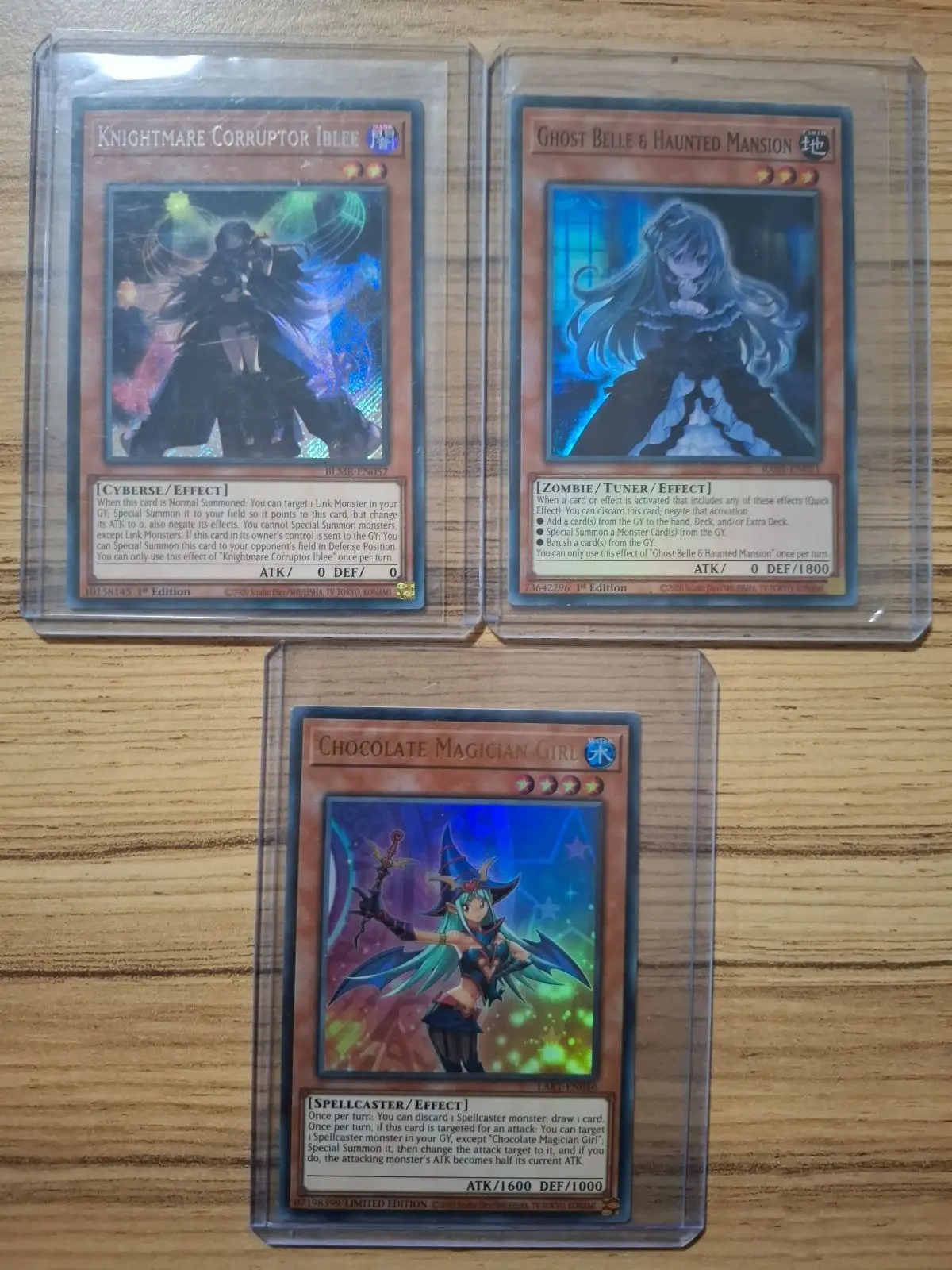 Konami Yu-Gi-Oh! Cards Lot of 3 in Top Loaders