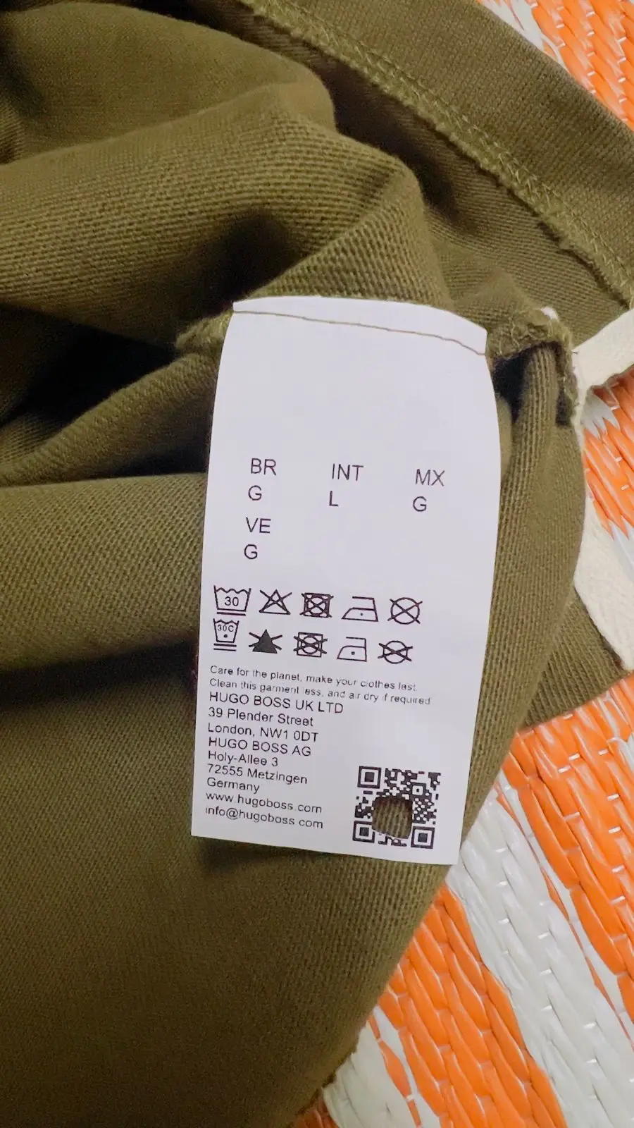 Hugo Boss Green Crewneck Sweatshirt with Crest Patch Large